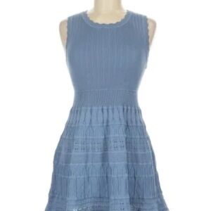 Elegant Blue Sleeveless Dress